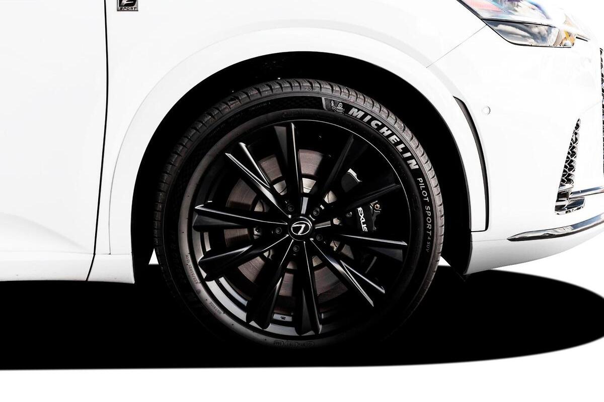 2024 Lexus RX RX500h F Sport Performance Auto image 19