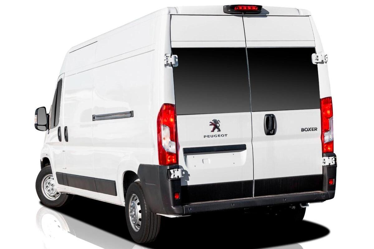2024 Peugeot Boxer Pro LWB Manual MY23 image 4