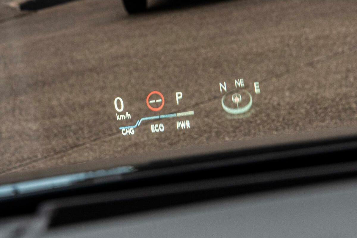 2024 Lexus ES ES300h Sports Luxury Auto image 13