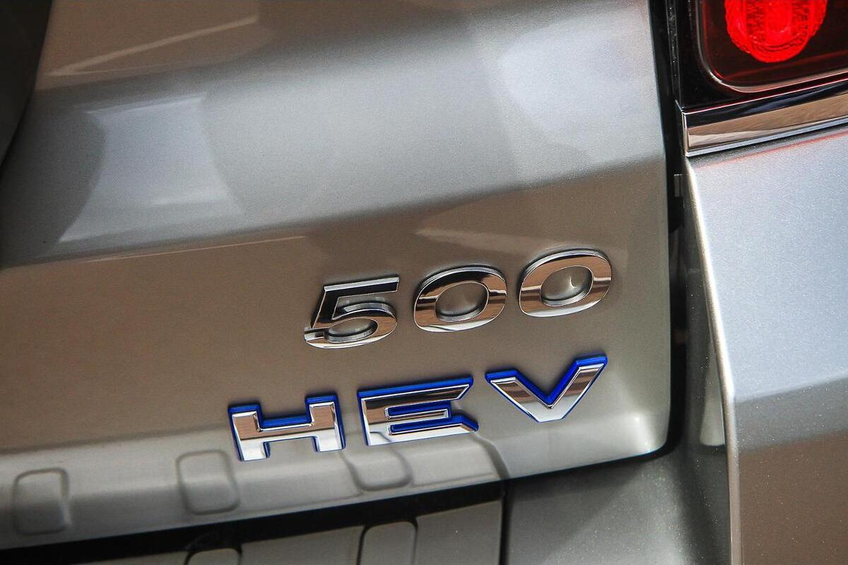 2025 GWM Tank 500 Lux Hybrid Auto 4WD image 11