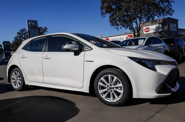 2023 Toyota Corolla Ascent Sport image 3