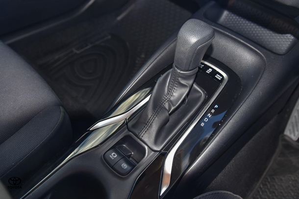 2023 Toyota Corolla Sedan Hybrid Ascent Sport image 13