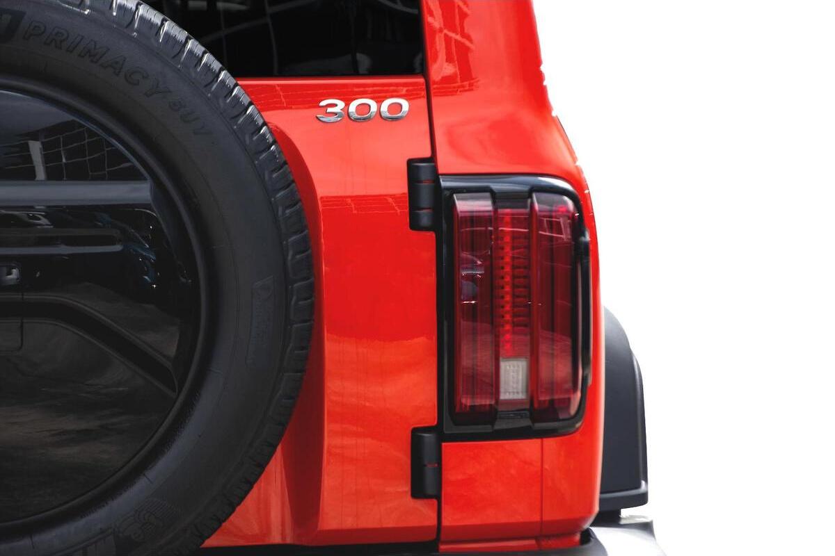 2024 GWM Tank 300 Ultra Hybrid Auto 4x4 image 18