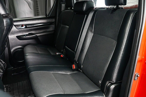 2019 Toyota Hilux 4x4 Rugged X image 10
