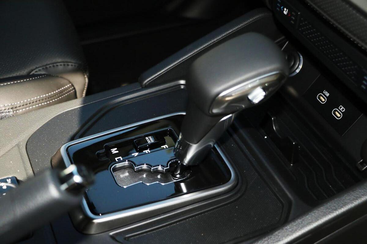 2024 SsangYong Musso Adventure Auto 4x4 MY24 image 18