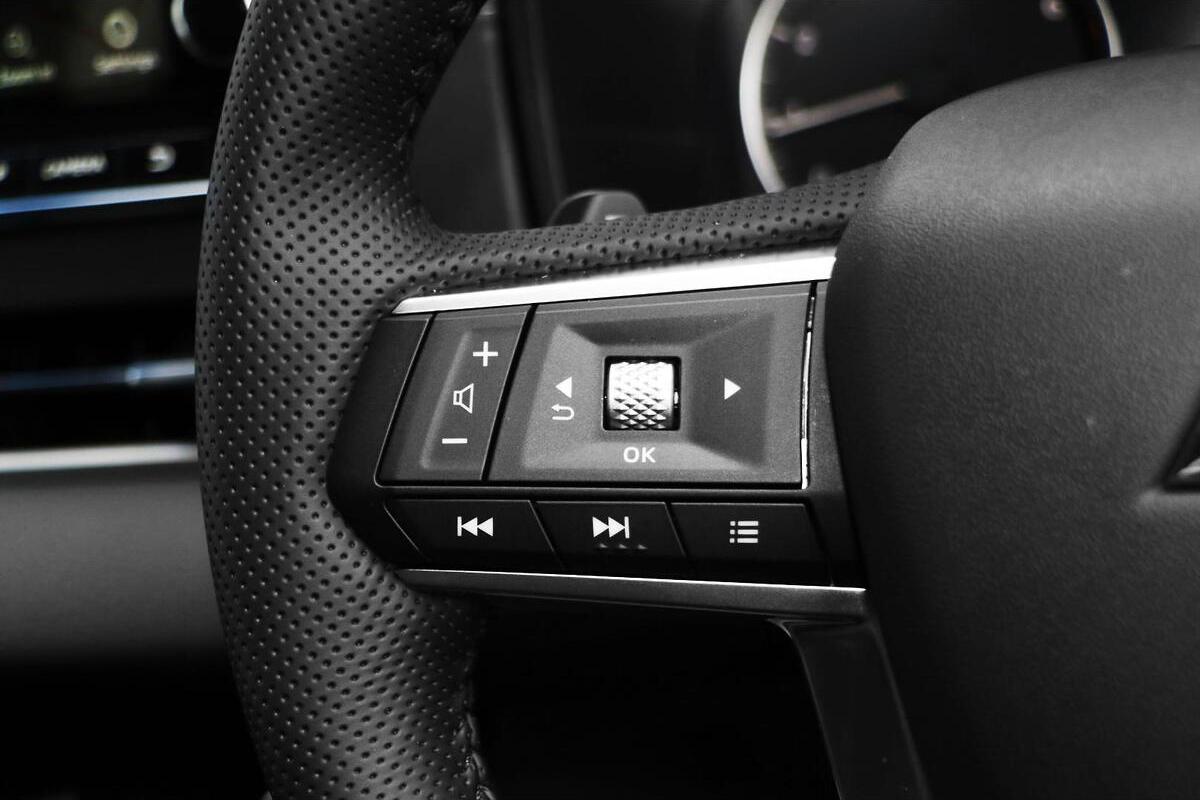 2024 Mitsubishi Outlander Black Edition ZM Auto 2WD MY24 image 14