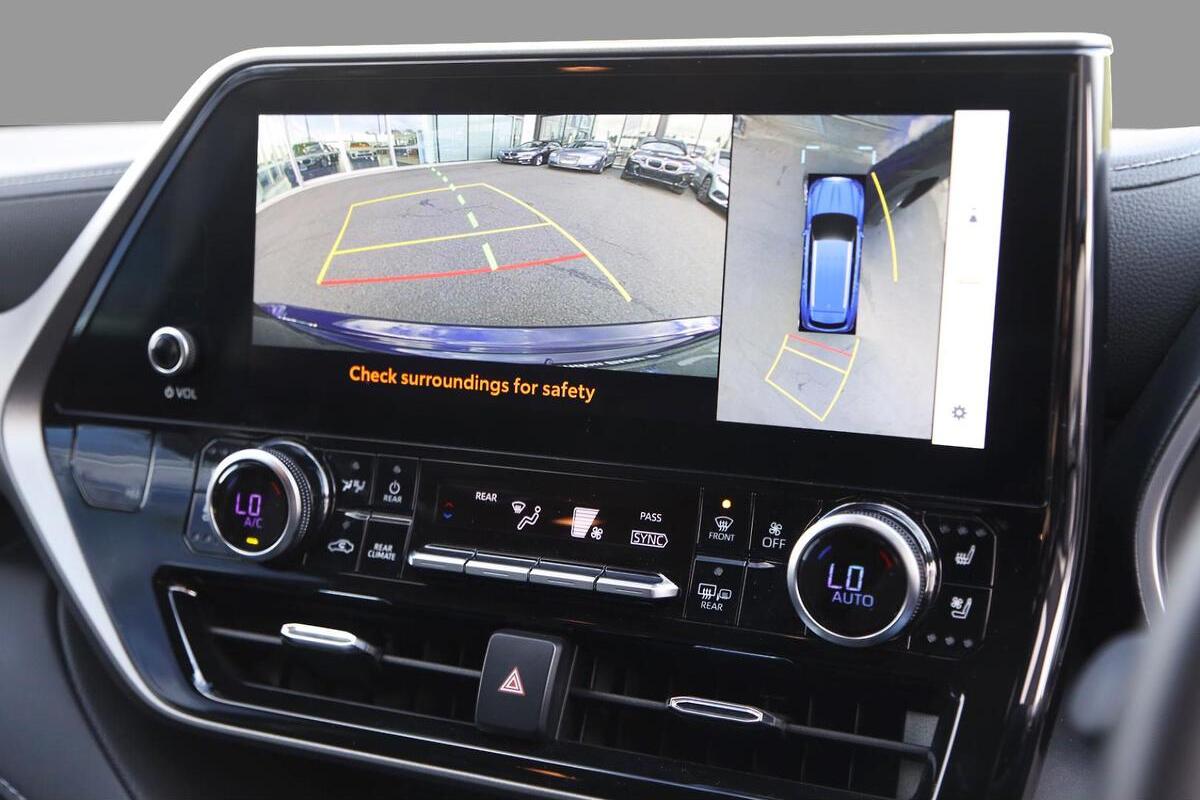 2024 Toyota Kluger Grande Auto eFour image 13