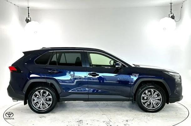 2024 Toyota Rav4 Hybrid GXL AWD image 10