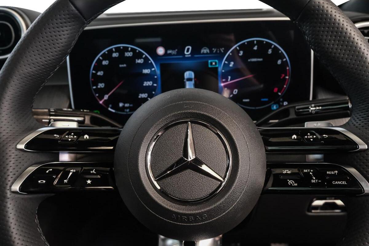 2025 Mercedes-Benz GLC-Class GLC300 Auto 4MATIC image 14