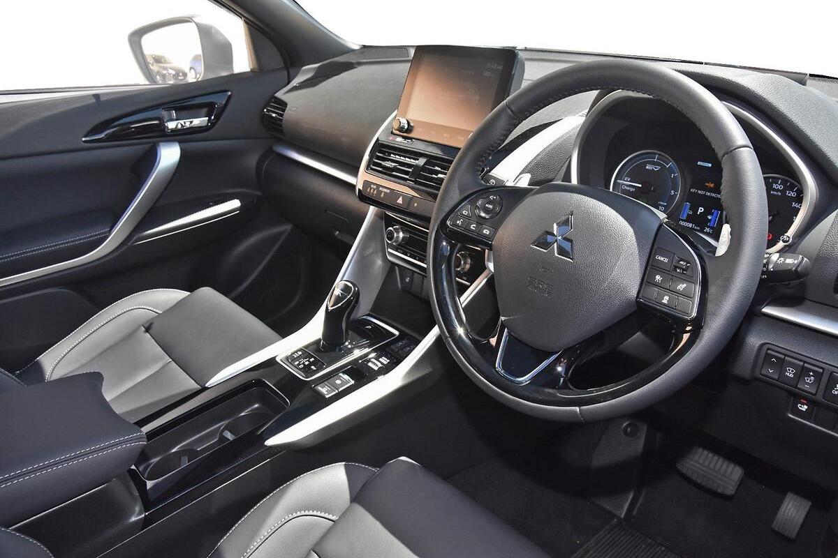 2025 Mitsubishi Eclipse Cross PHEV Exceed YB Auto AWD MY24 image 6