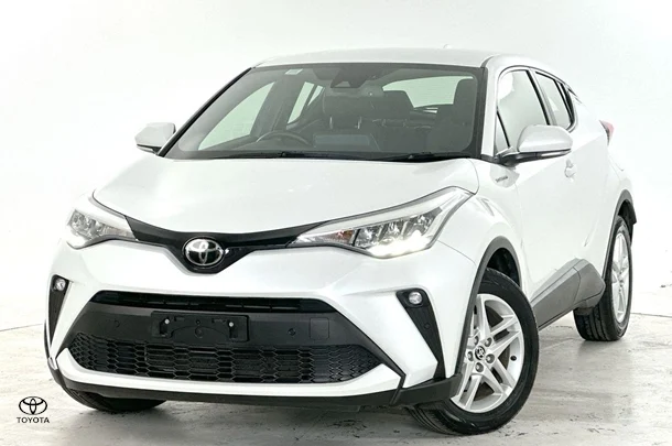 2023 Toyota CH-R GXL-2WD image 1