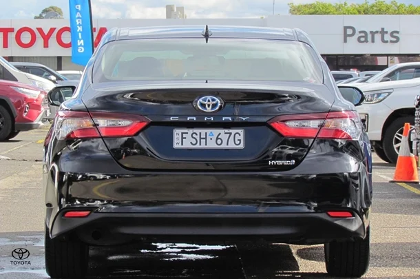 2024 Toyota Camry Hybrid Ascent image 5