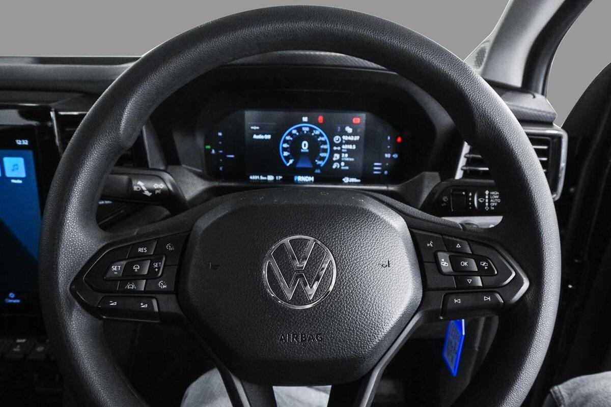 2024 Volkswagen Amarok TDI405 Core NF Auto 4MOT MY23 Dual Cab image 12