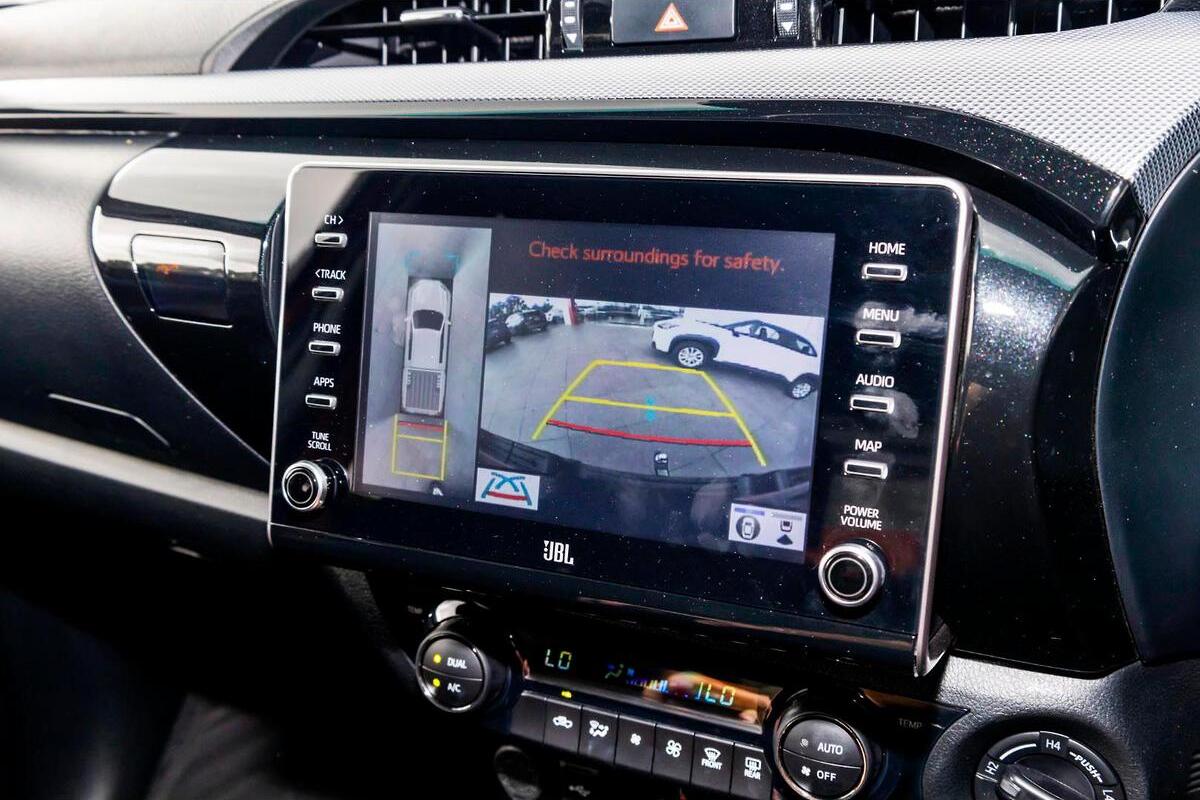 2024 Toyota Hilux GR Sport Auto 4x4 Double Cab image 15