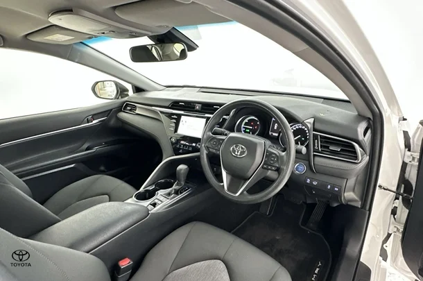 2020 Toyota Camry Hybrid Ascent image 13