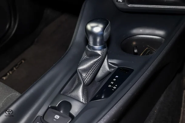 2021 Toyota CH-R GXL AWD image 18