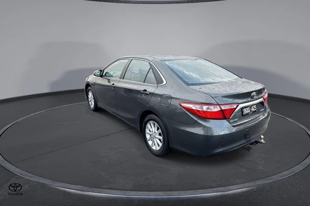 2016 Toyota CAMRY Altise image 6