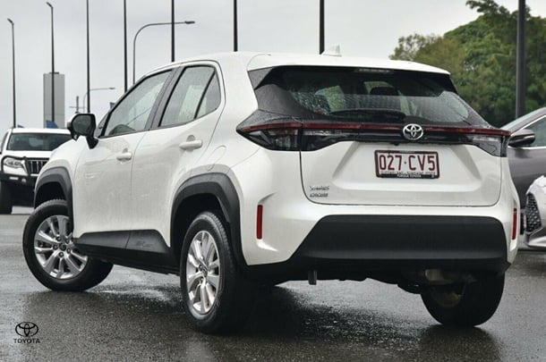 2021 Toyota Yaris Cross GX image 3