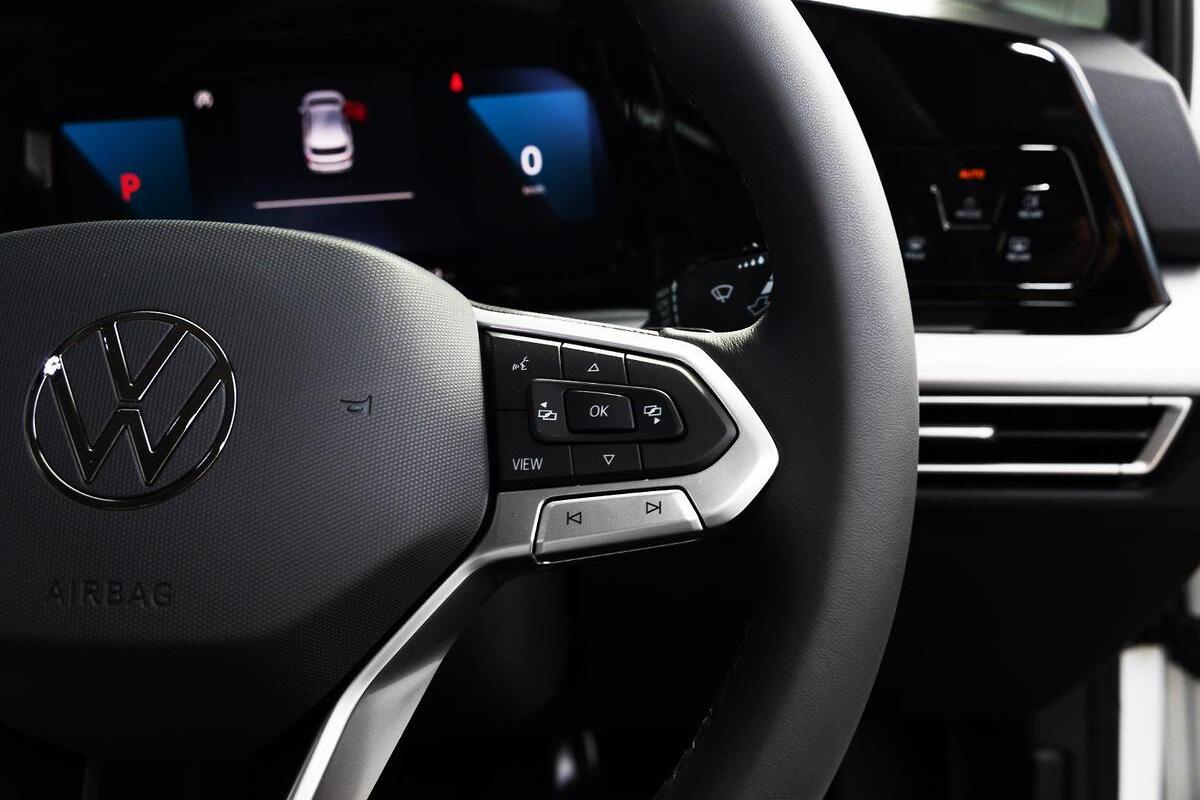 2024 Volkswagen Golf 110TSI Life 8 Auto MY24 image 13
