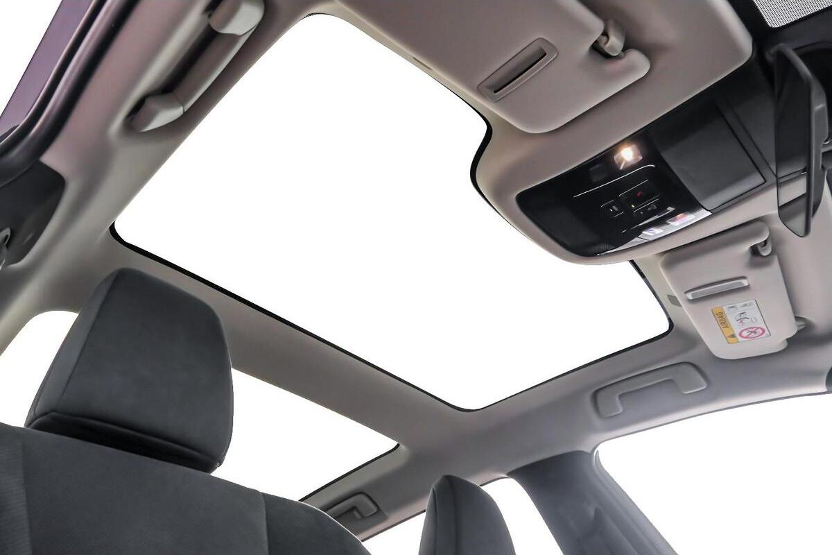 2024 Lexus RZ RZ450e Sports Luxury Auto image 12