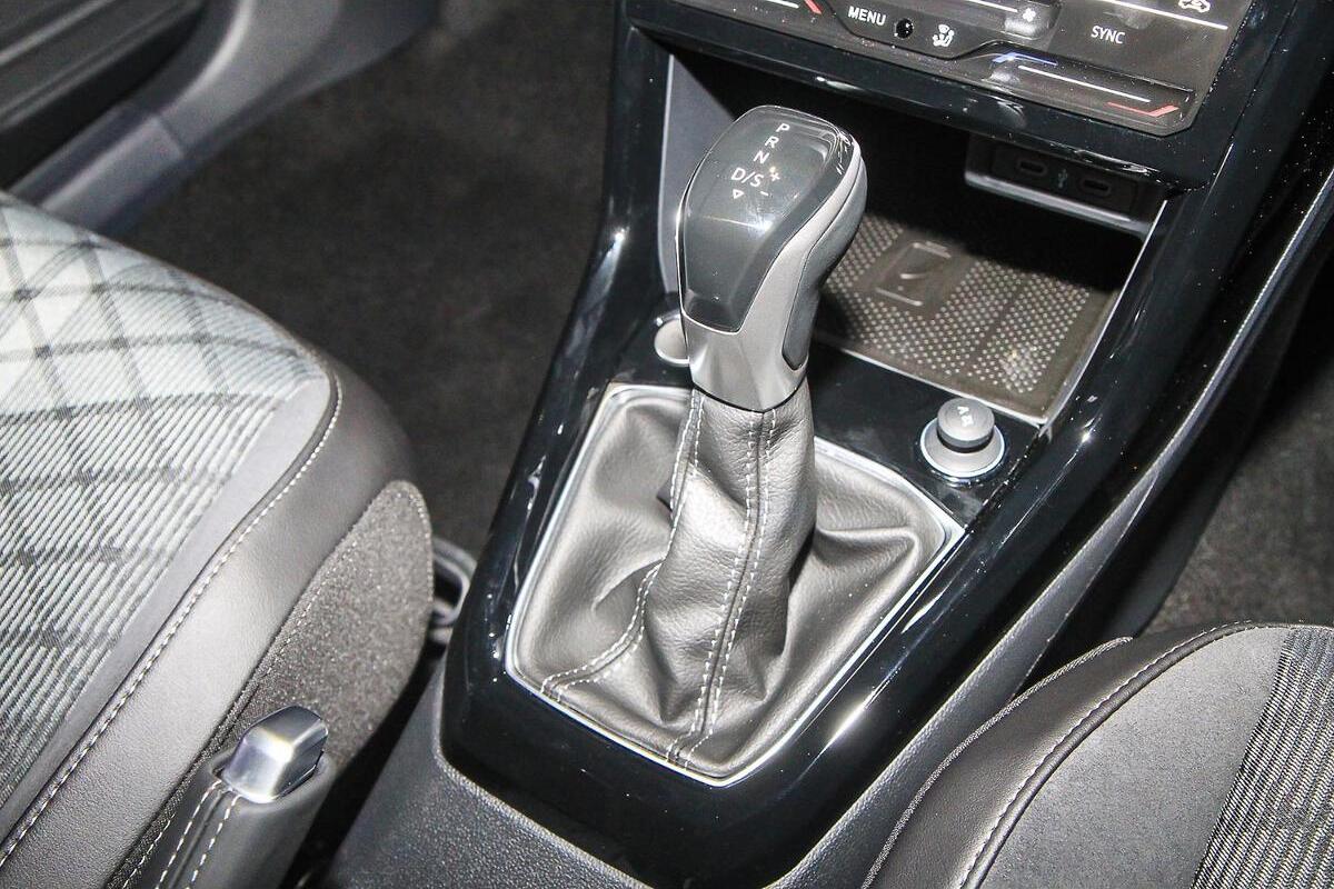 2024 Volkswagen T-Cross 85TSI R-Line D31 Auto FWD MY24 image 17