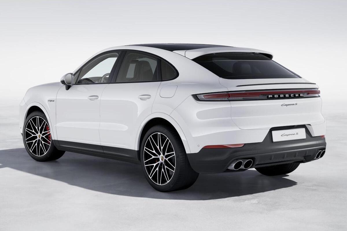 2025 Porsche Cayenne S E-Hybrid 9YB II Auto 4x4 MY25 image 2
