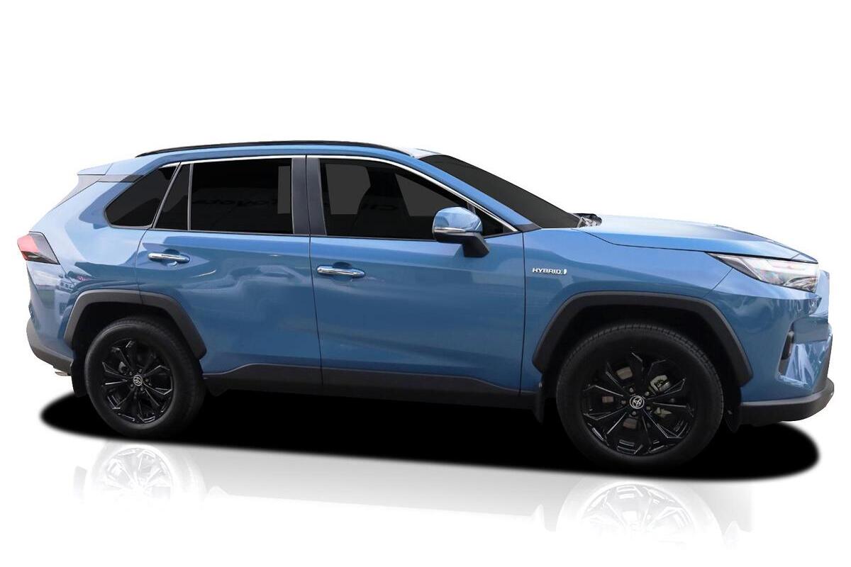 2025 Toyota RAV4 Cruiser Auto eFour image 5
