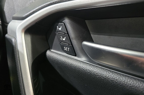 2024 Toyota RAV4 Hybrid Cruiser-AWD image 19