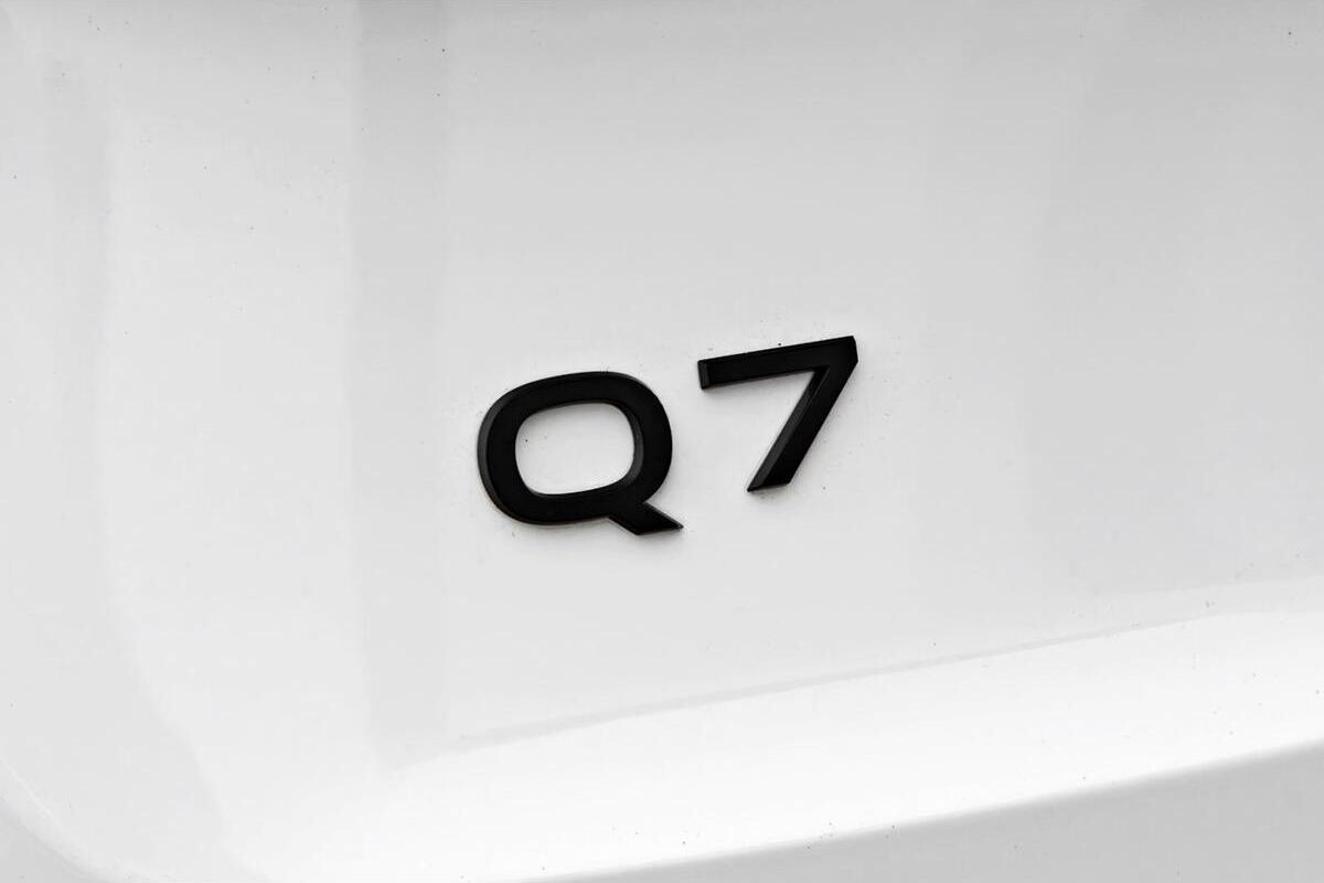 2025 Audi Q7 45 TDI Auto quattro MY25 image 10