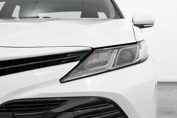 2019 Toyota Camry Hybrid Ascent image 15
