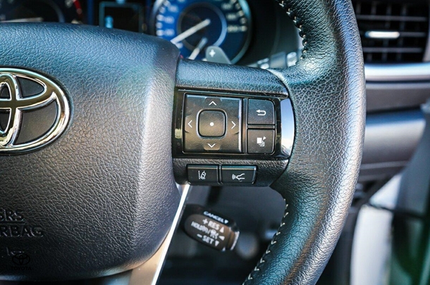 2023 Toyota Fortuner Crusade image 20