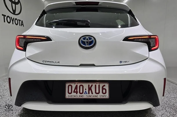 2024 Toyota Corolla Ascent Sport image 3