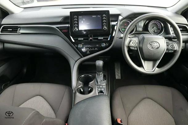 2023 Toyota Camry Hybrid Ascent image 5