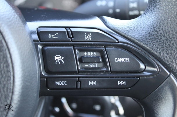 2023 Toyota Yaris Ascent Sport image 28