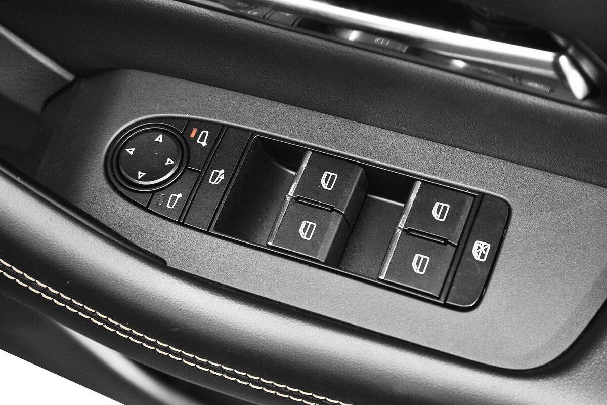 2024 Mazda CX-90 G50e Azami KK Auto i-ACTIV AWD image 18