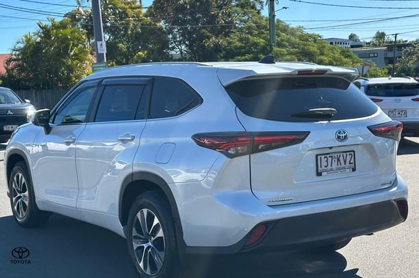 2024 Toyota Kluger Hybrid GXL AWD image 4