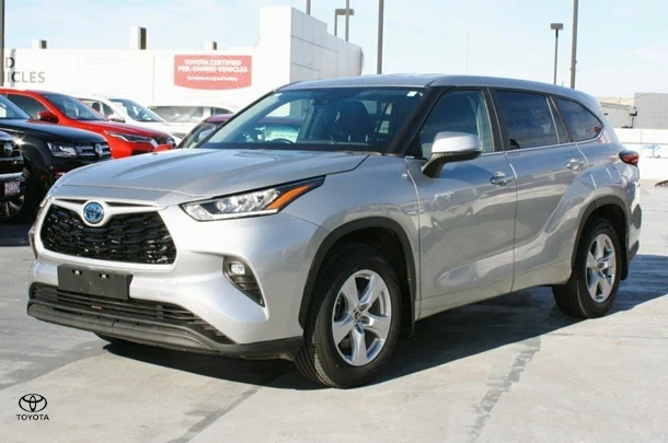 2023 Toyota Kluger Hybrid GX AWD image 3