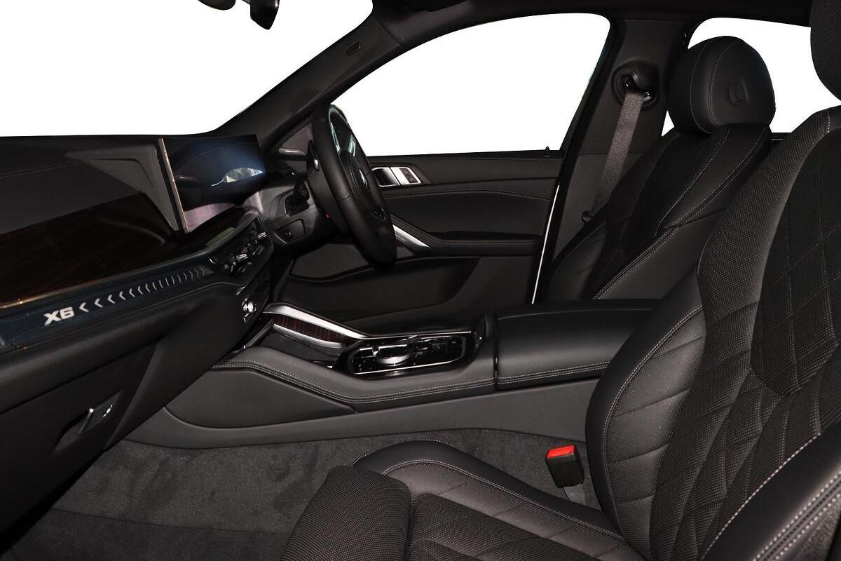 2025 BMW X6 xDrive40i M Sport G06 LCI Auto 4x4 image 8