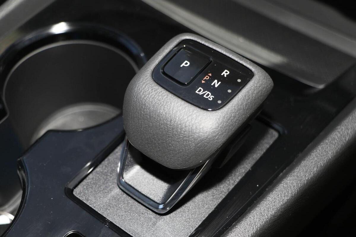 2025 Nissan X-TRAIL ST T33 Auto 2WD MY25 image 19