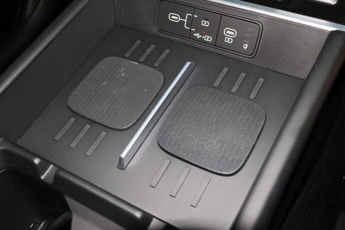 2025 Hyundai Santa Fe Hybrid Auto AWD MY25 image 13