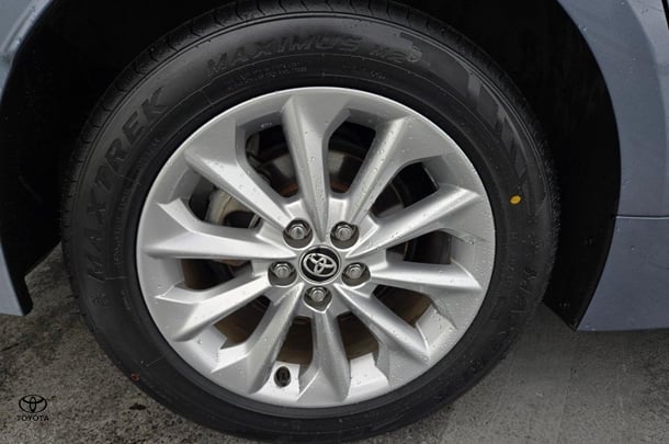 2022 Toyota Corolla Sedan Hybrid Ascent Sport image 13