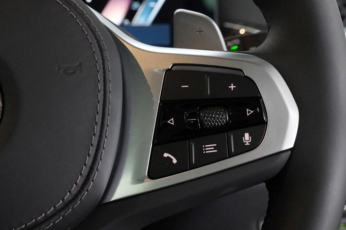 2025 BMW X7 xDrive40i M Sport G07 LCI Auto 4x4 image 14