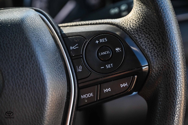 2023 Toyota Camry Hybrid Ascent image 19