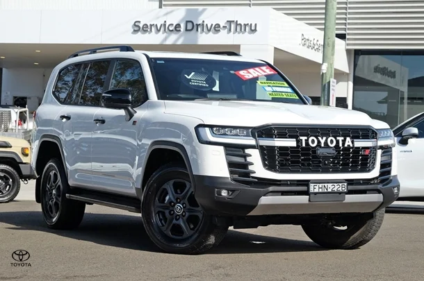 2024 Toyota LANDCRUISER GR-S image 1