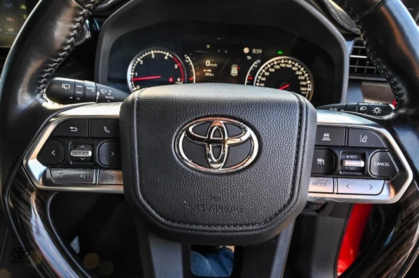 2021 Toyota Landcruiser Sahara image 14