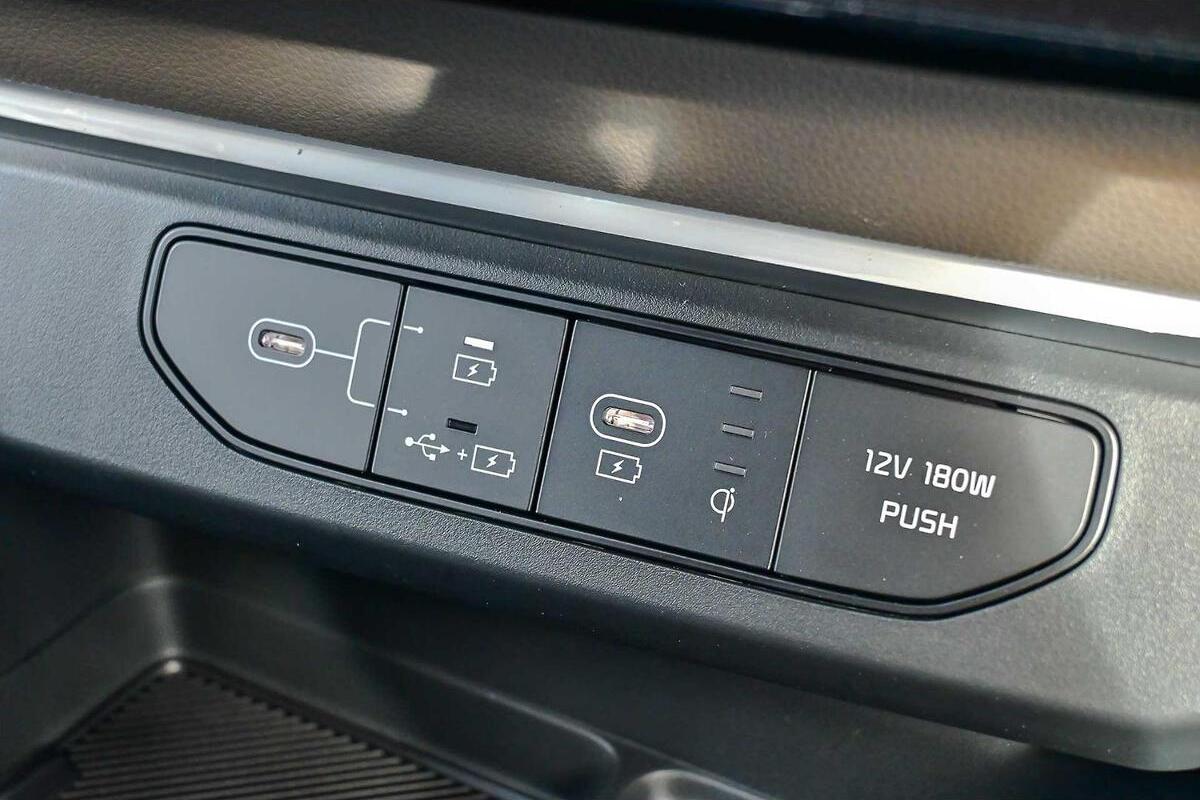 2024 Kia Carnival GT-Line Auto MY25 image 16