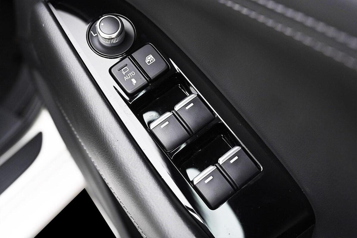 2024 Mazda 6 G25 Touring GL Series Auto image 15