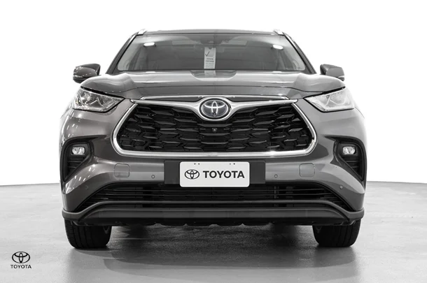 2021 Toyota Kluger Hybrid AWD GRANDE image 2