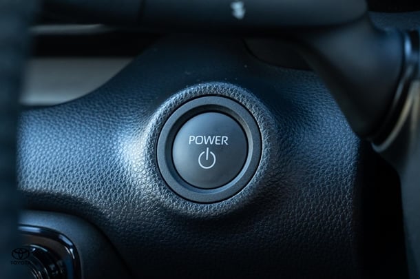 2024 TOYOTA Yaris Hybrid SX image 19