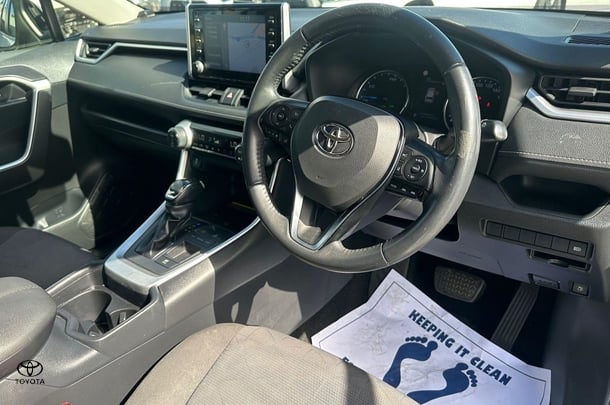2020 Toyota Rav4 Hybrid GXL-2WD image 12